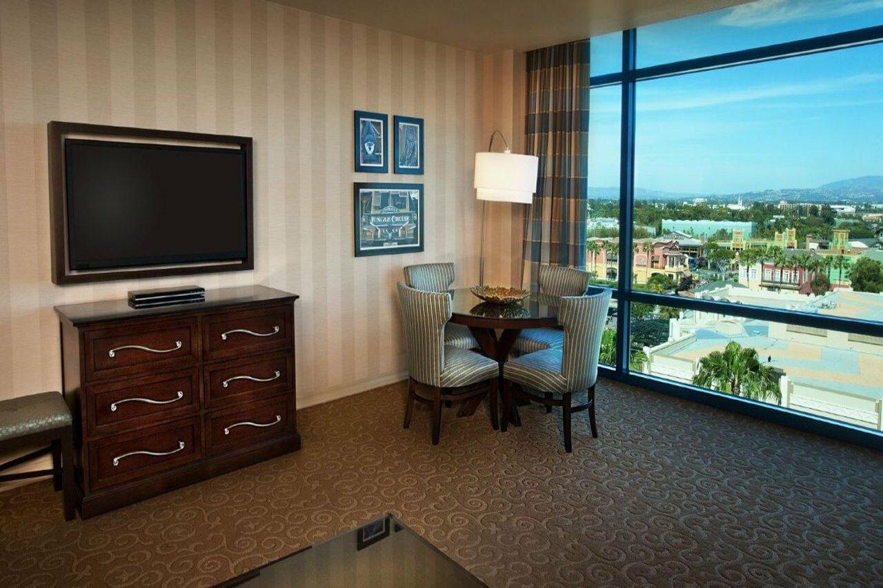 Disneyland Hotel Anaheim Bagian luar foto